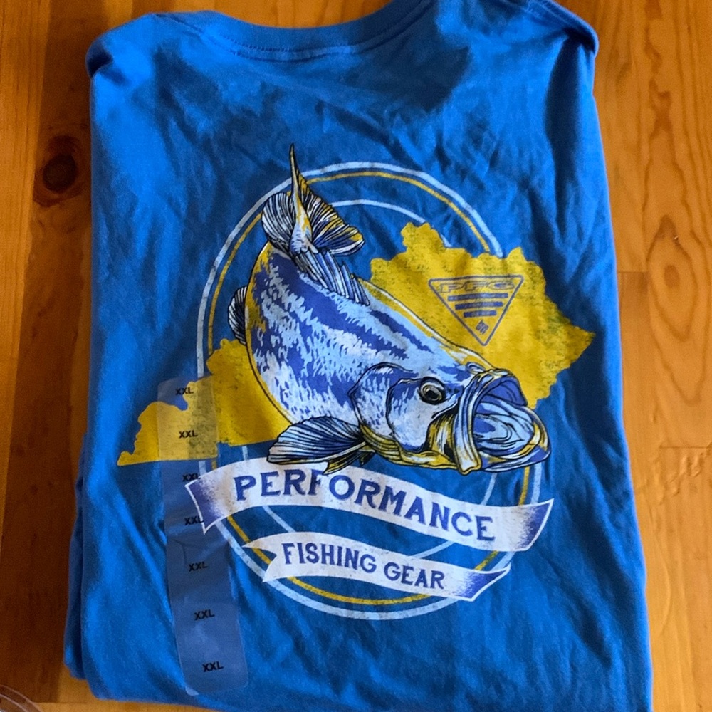 New Columbia short sleeve shirt 🐠